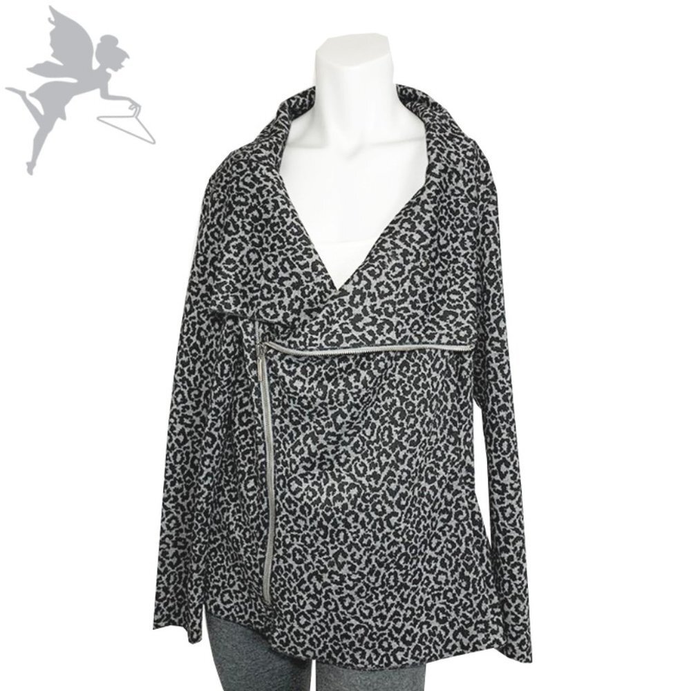 MARC BOUWER Asymmetrical Zipper Leopard Knit Jacket - Picture 2 of 7
